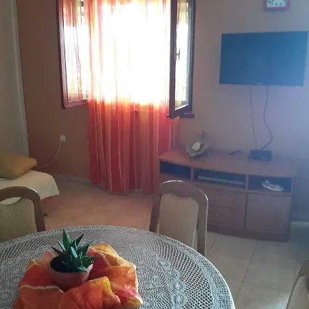 Apartman Donjerkovic Prizba, Blato Lägenhet *